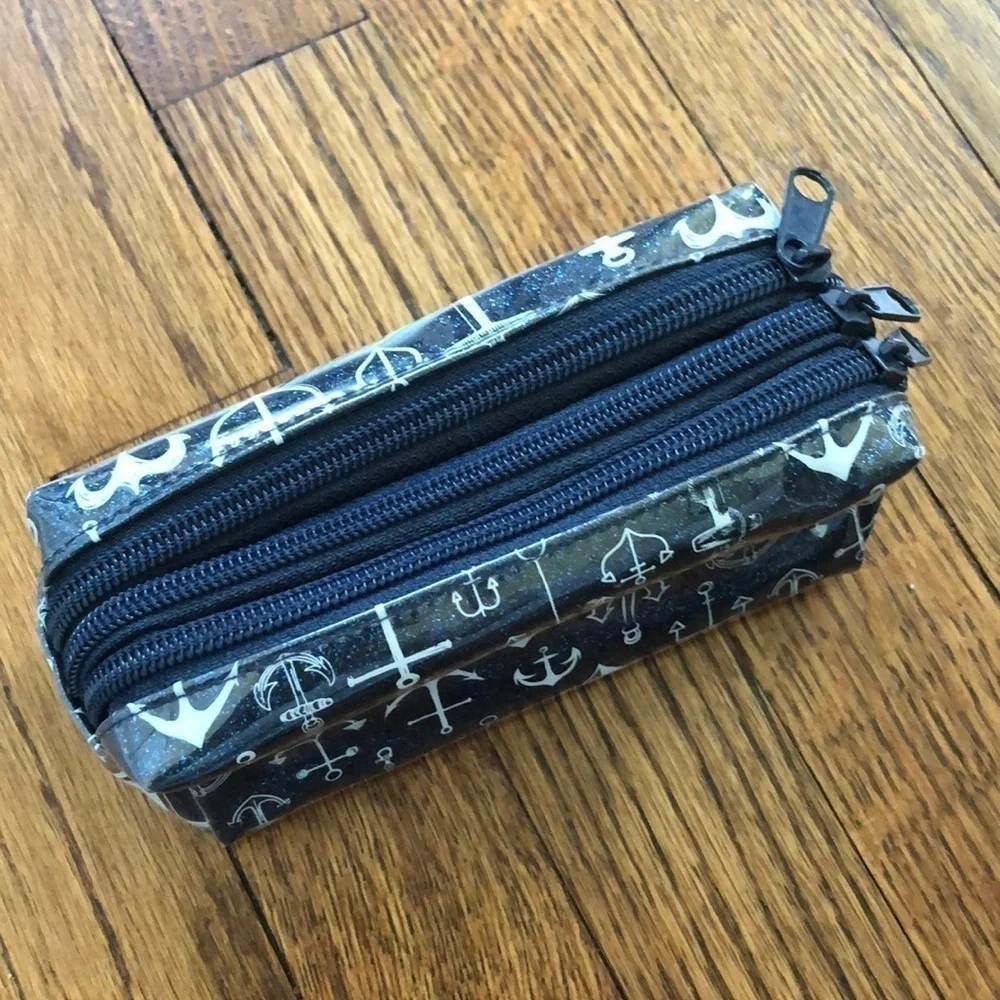 Anchor Small Makeup Bag